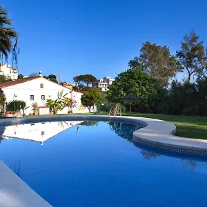 Agradable Adosado Con Piscina La Hidalga , Benalmádena Spanje